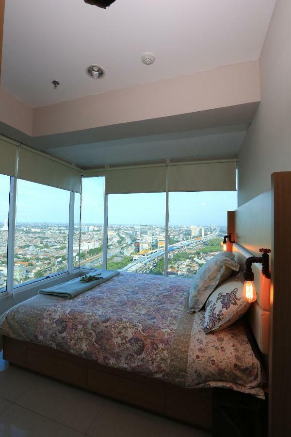 Panoramic View Grand Kamala Lagoon Bekasi Exteriör bild